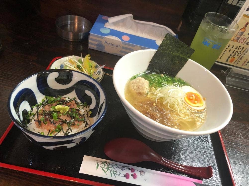 菩主