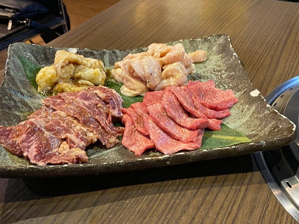 牛タン焼肉 牛丸