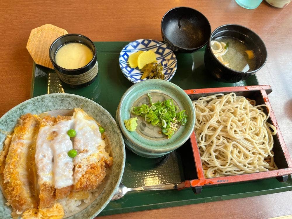 福乃家