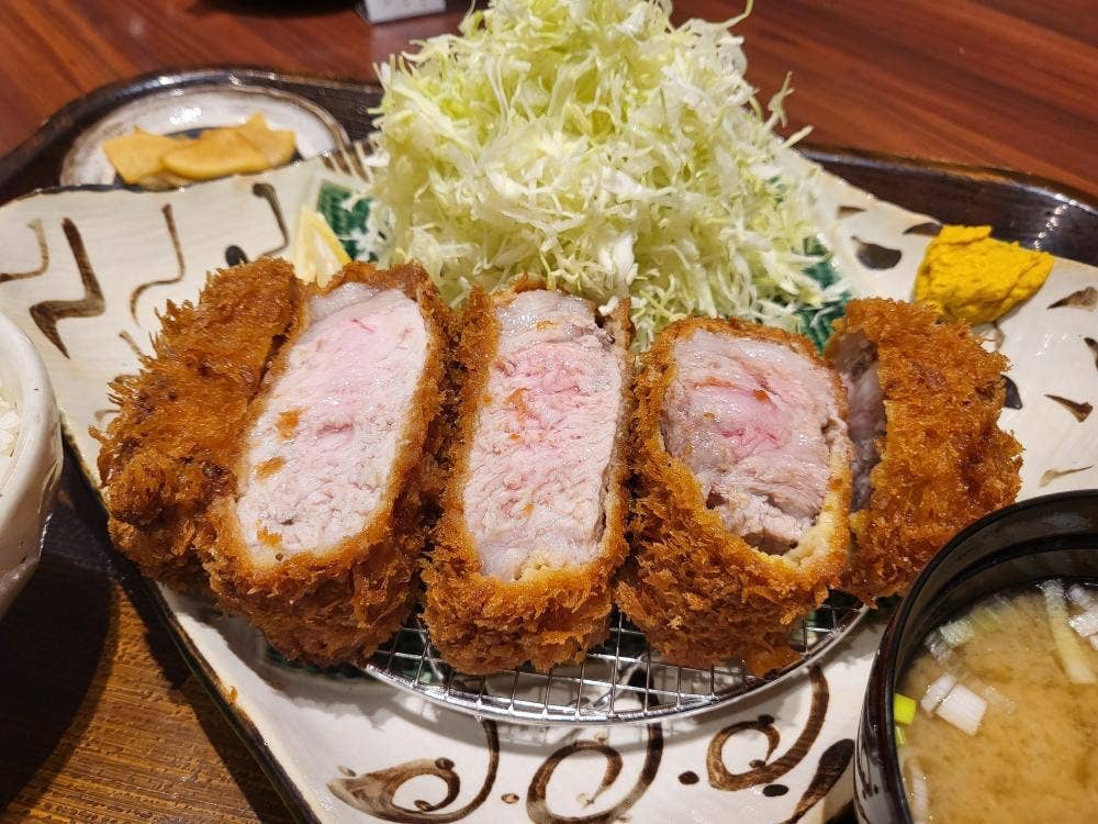 とんかつ 富金豚 富山マルート店