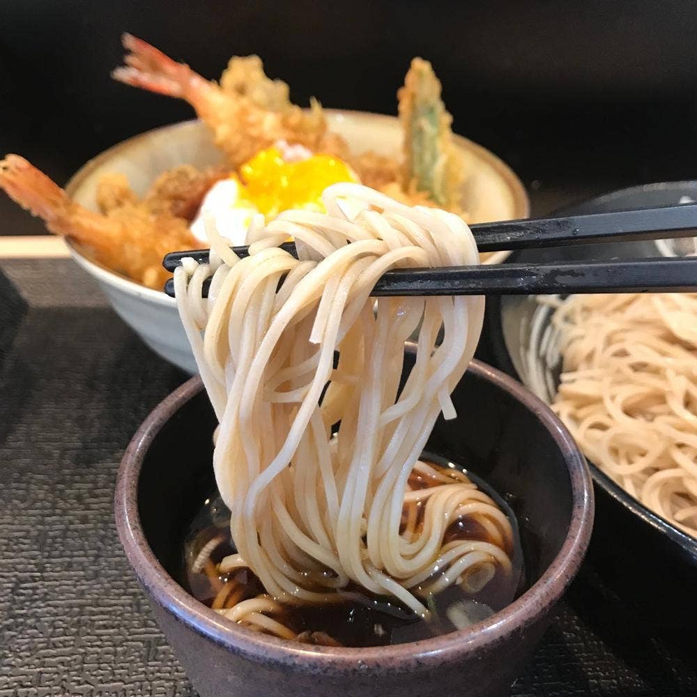 ゆで太郎 もつ次郎 四日市日永店