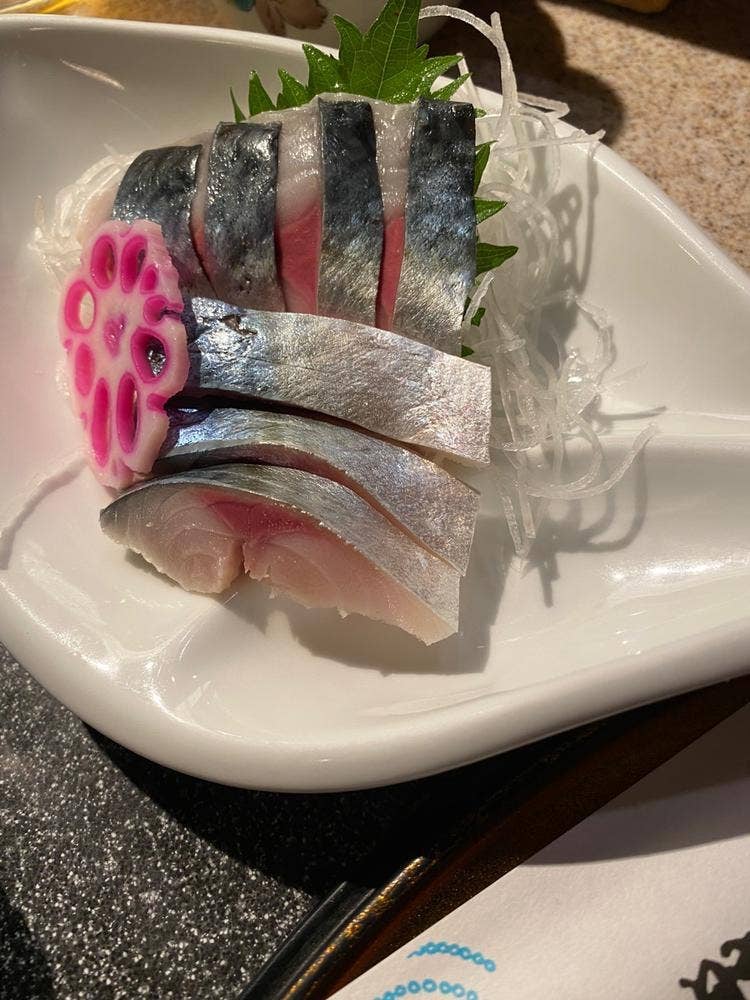 弥助鮨本町店