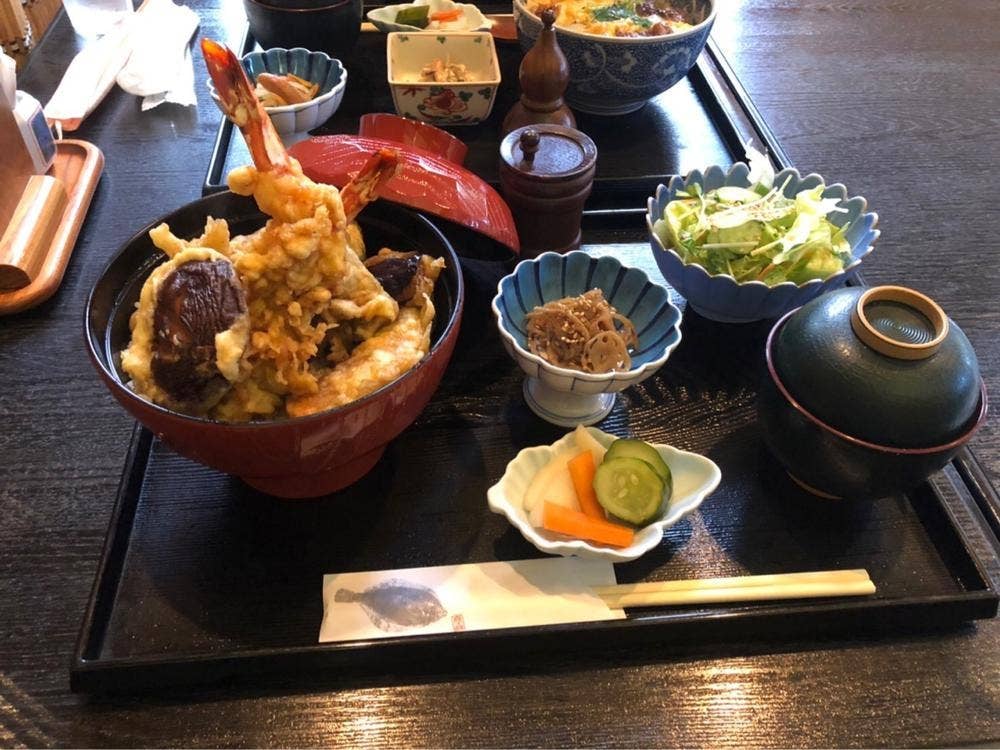 日本料理 子の刻