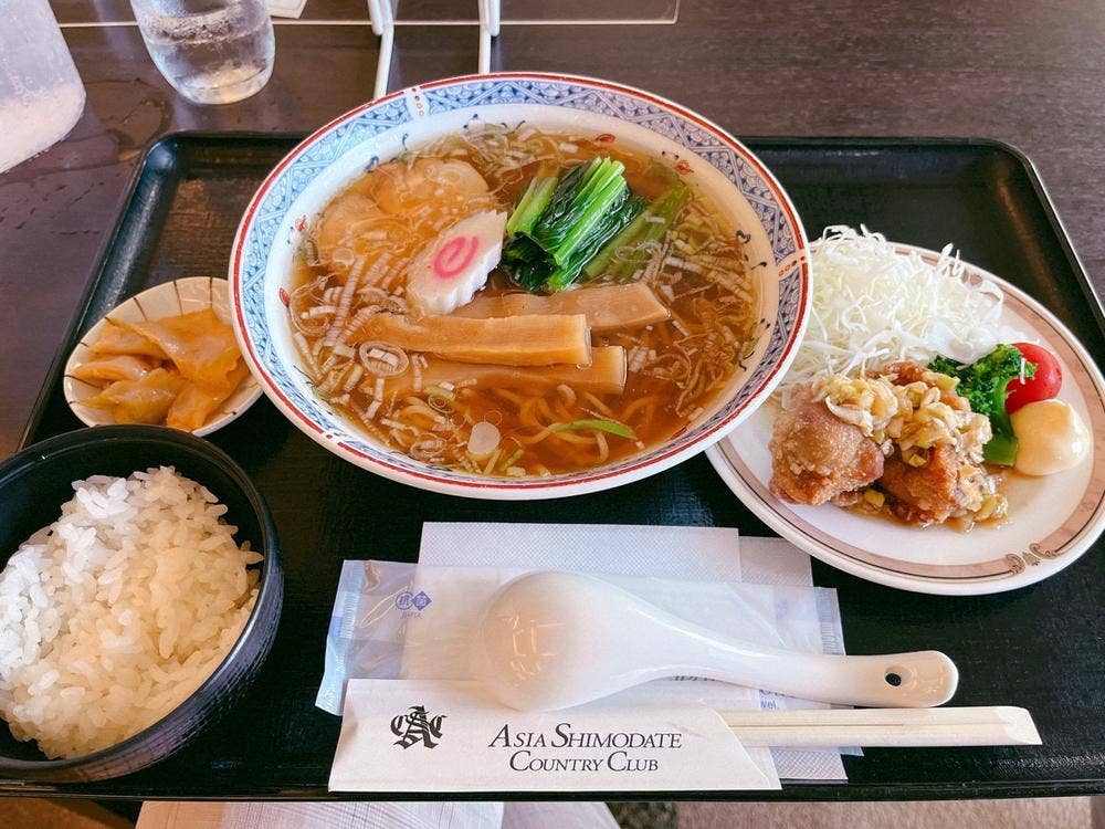 アジア下舘カントリー倶楽部 レストラン