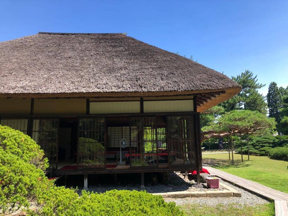御茶屋御殿