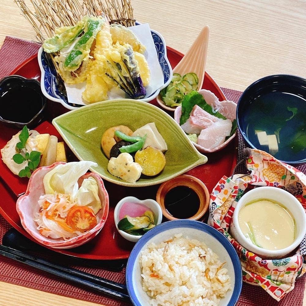 魚定
