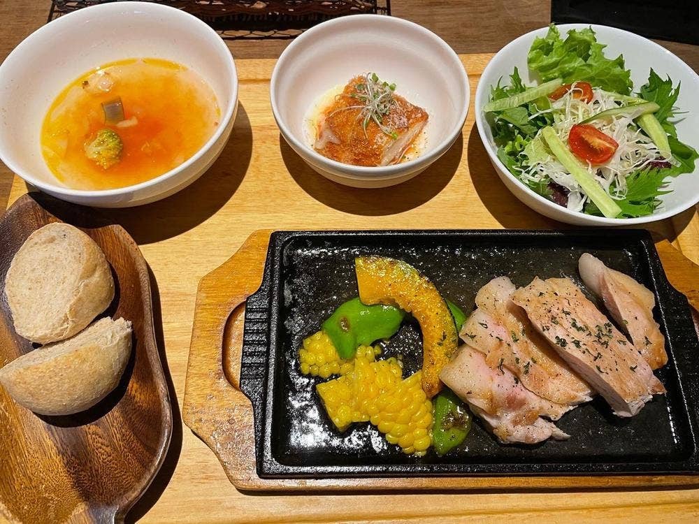 町屋 kitchen nero