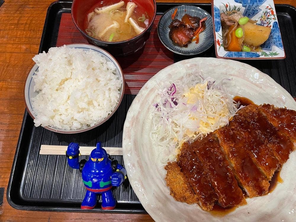 おなじみ食堂