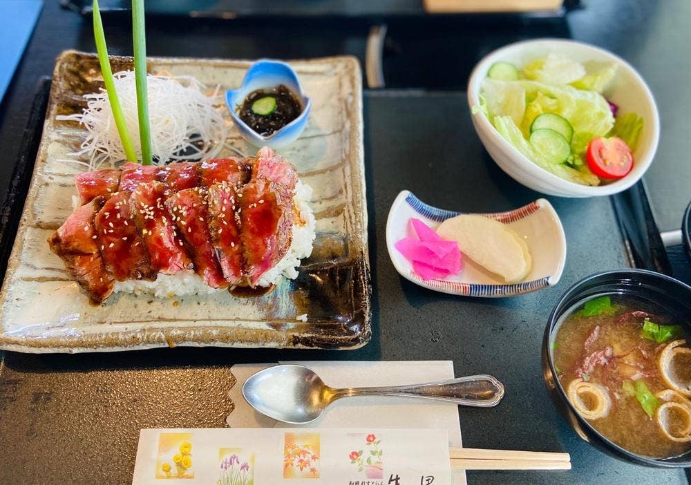 和風れすとらん牛の里