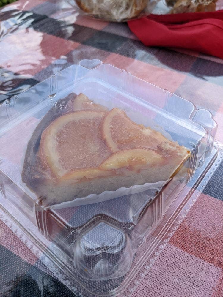 小さなパン小屋一休 ロングライフ上野芝店