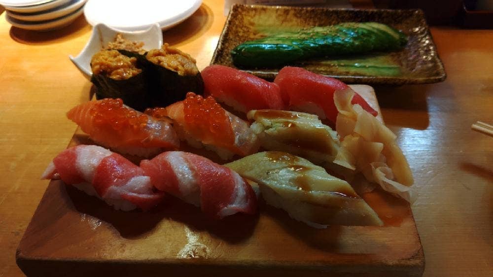 や台ずし 八王子三崎町