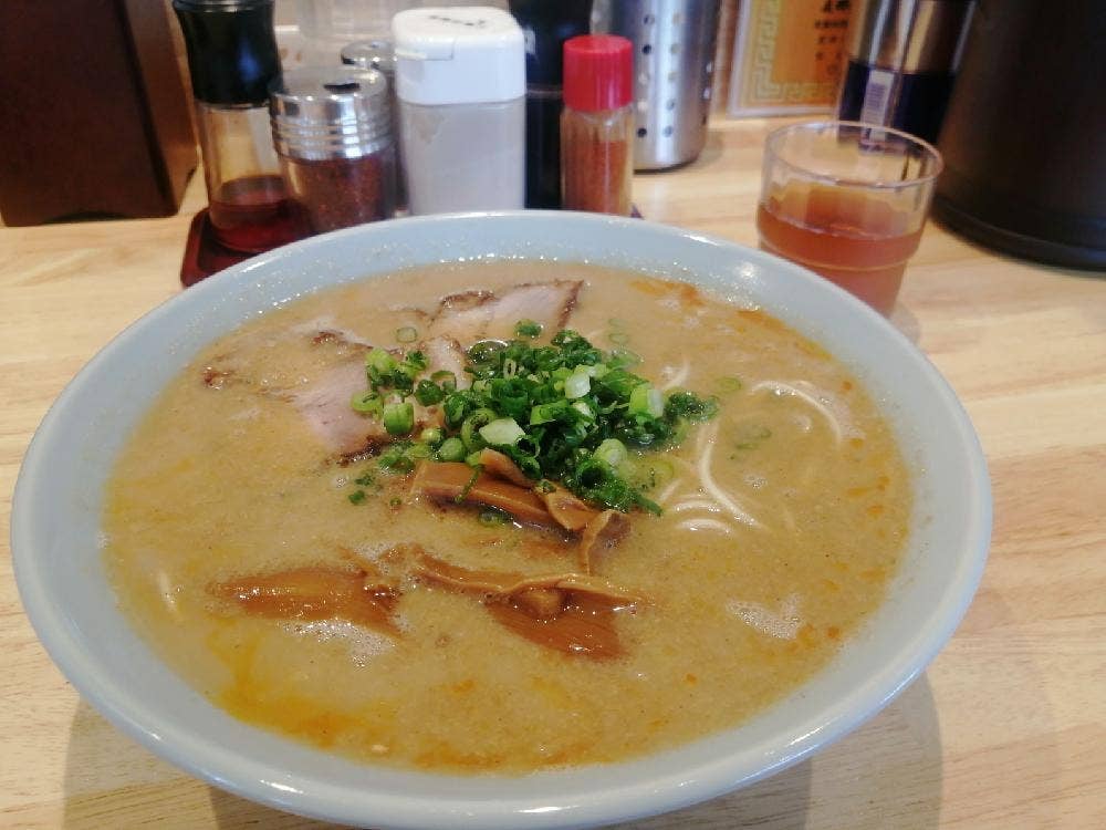 支那そば餐休 中庄店