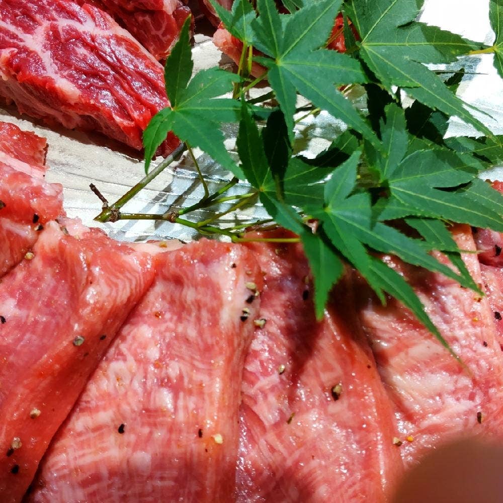 焼肉 こばやし