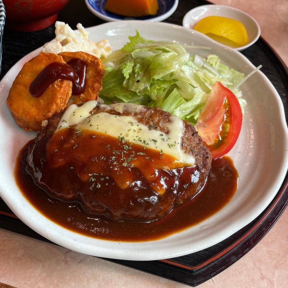 トラとフライパン