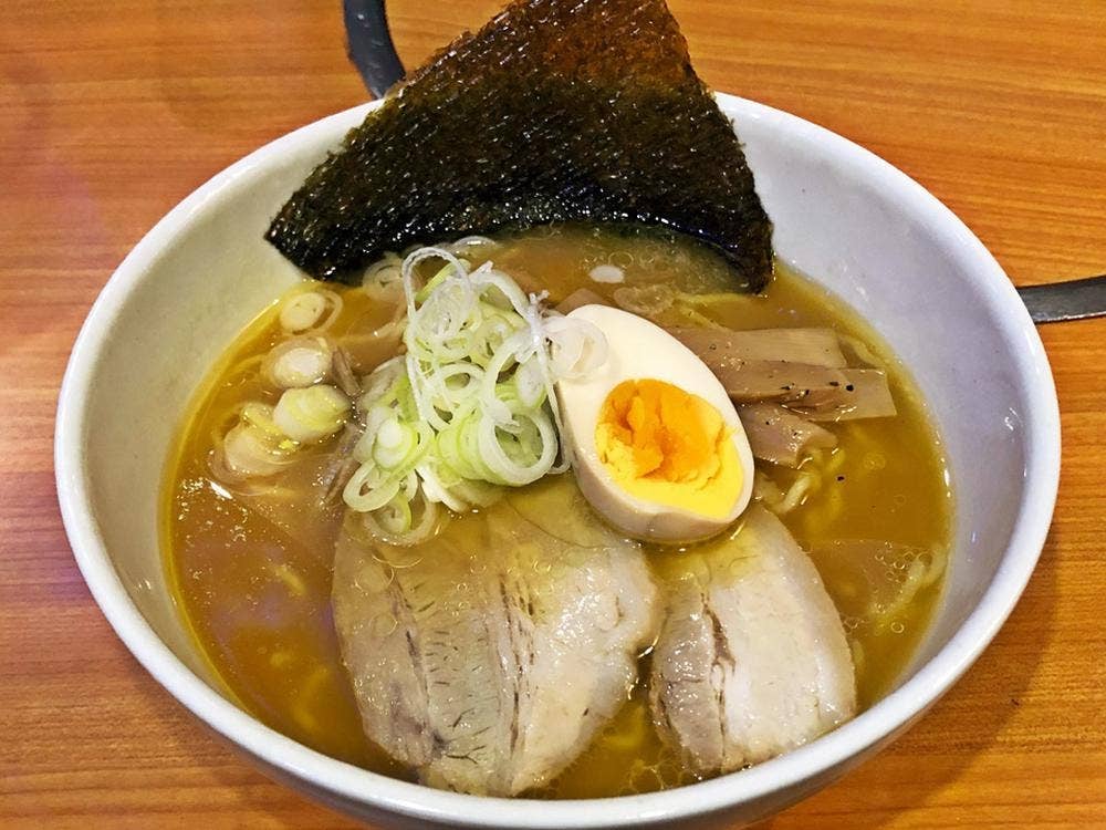 めん屋 ゆうえな