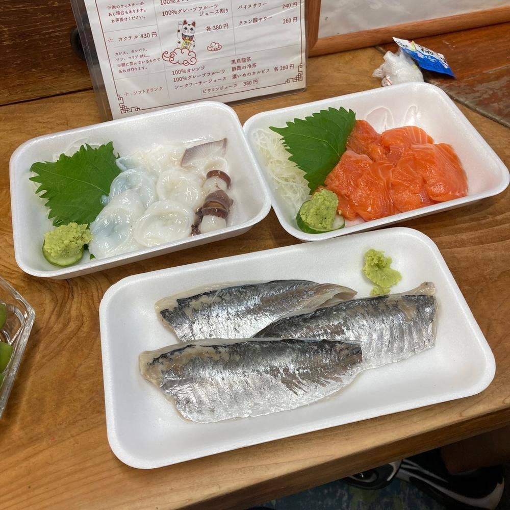 呑める魚屋 魚徳