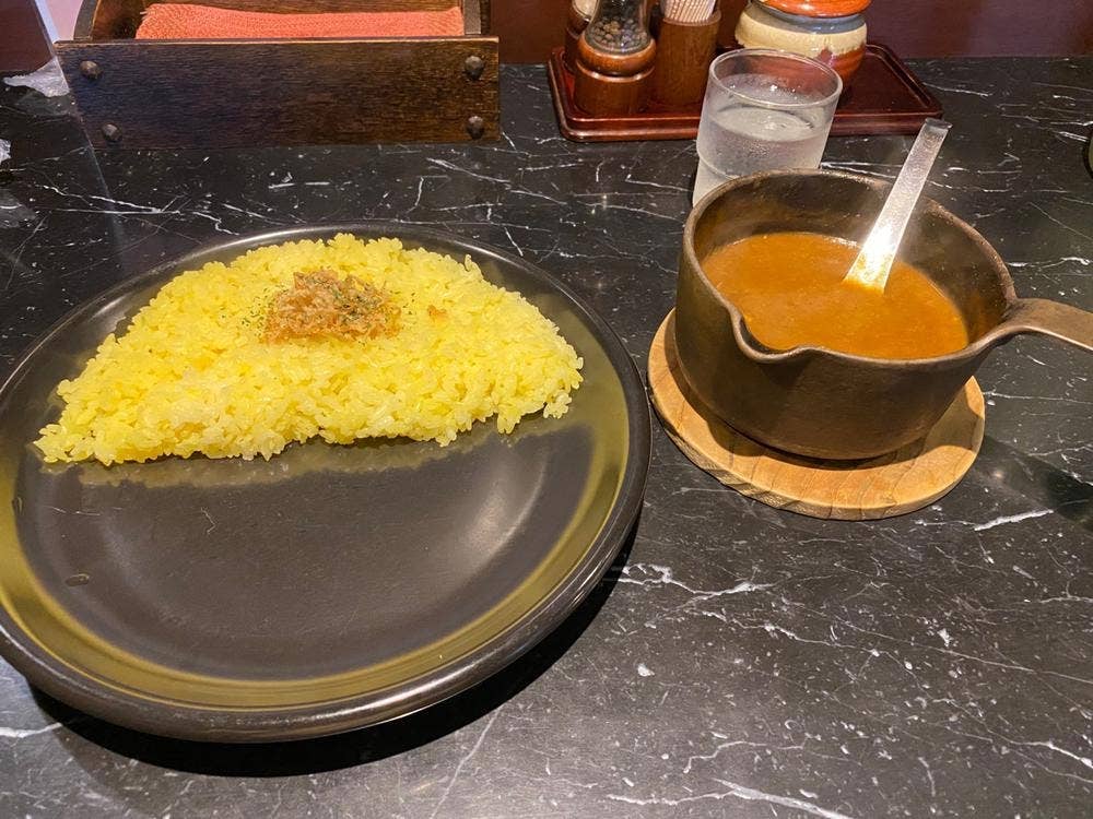 カレー専門店 亀屯