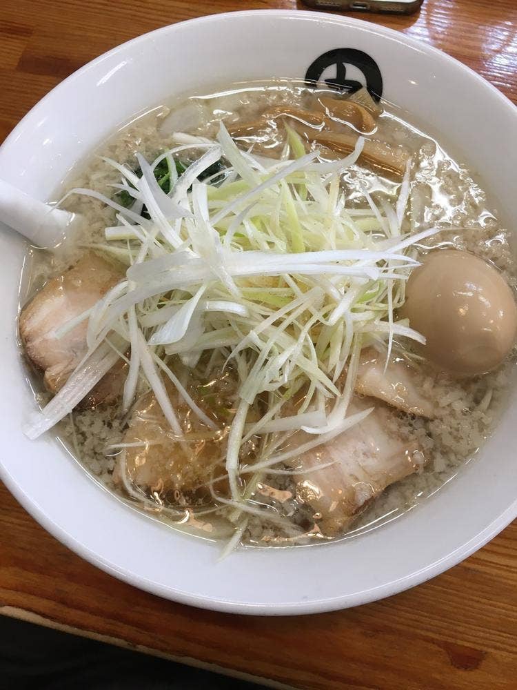 中華そば 伊藤商店 吉倉店