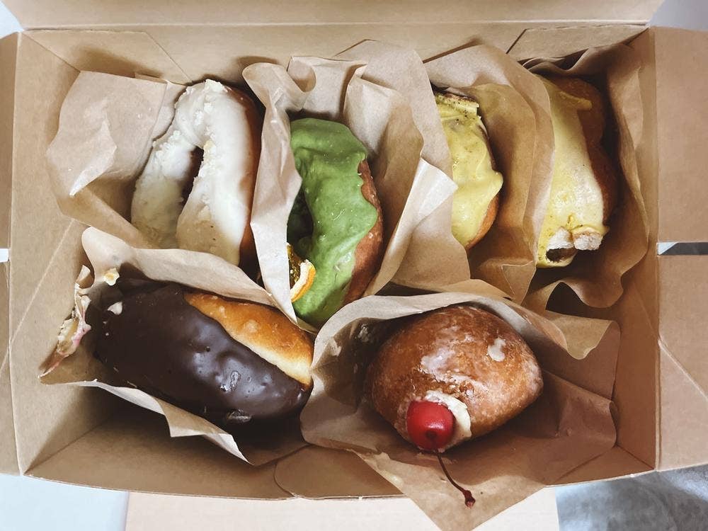 N DONUTS