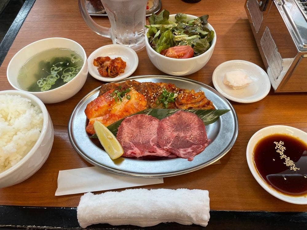 焼肉・ホルモン おぎゅう