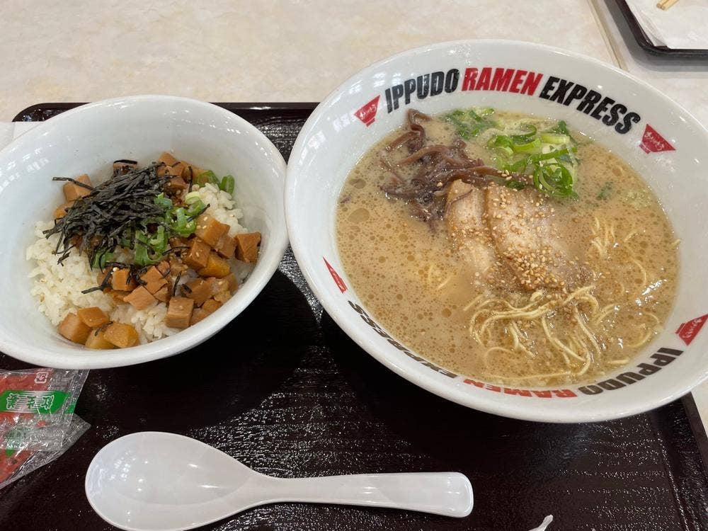 IPPUDO RAMEN EXPRESS 神戸三田プレミアムアウトレット店