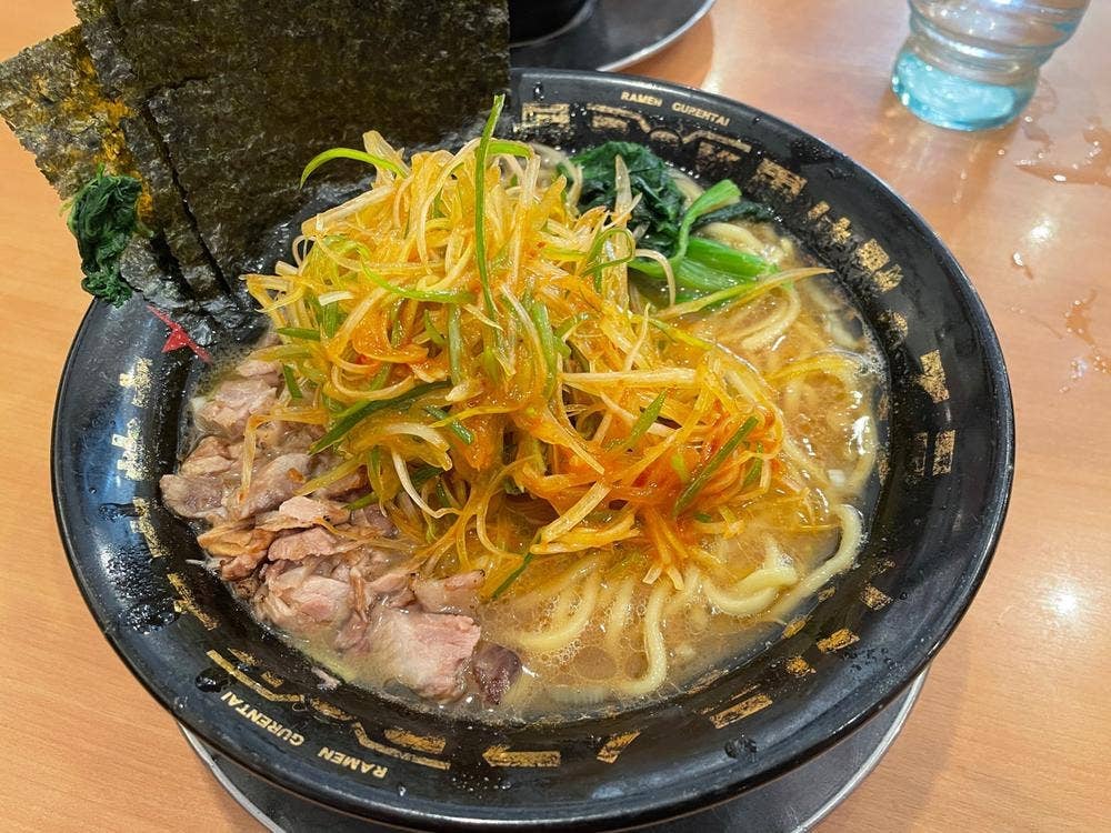 濃厚醤油豚骨ラーメン 馬力屋 明野店