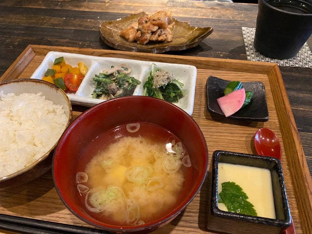 地ものバル MUJO