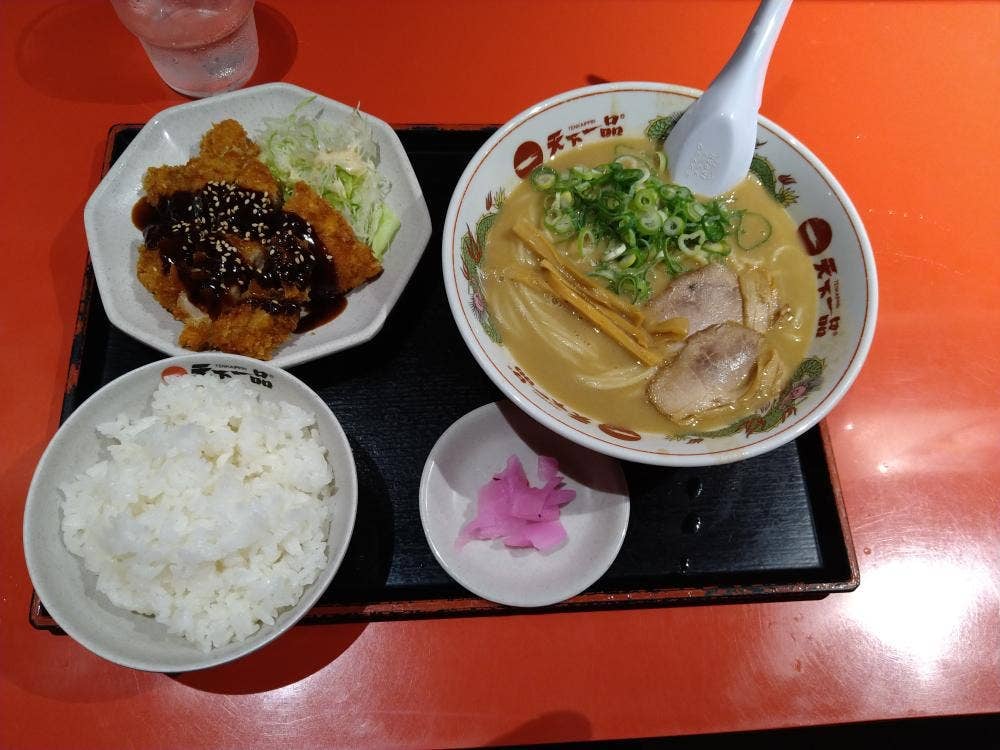 天下一品 守山中学校前駅店
