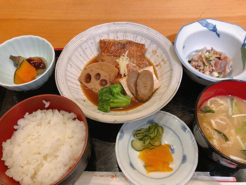 つきじ魚惣 人形町店