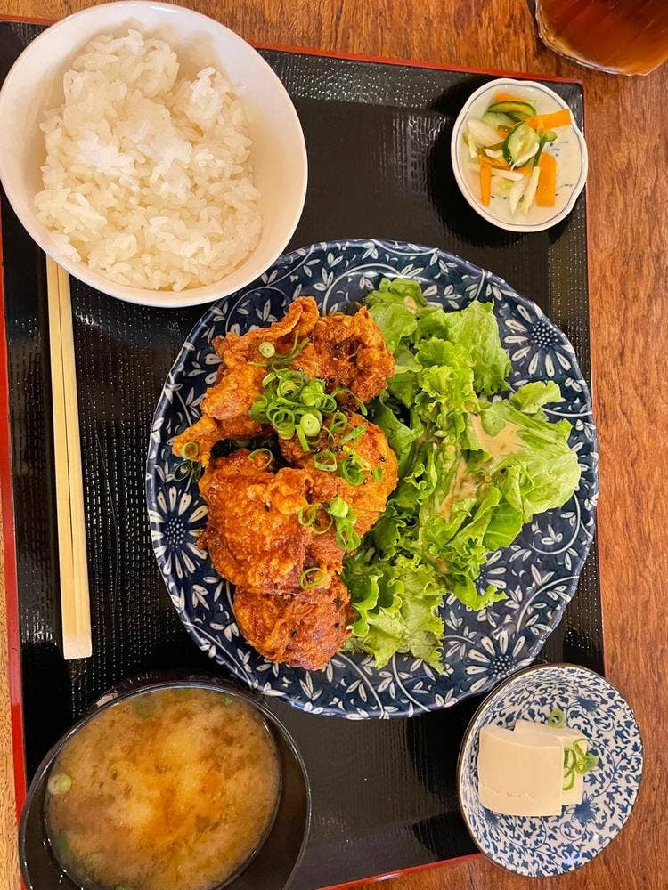 ミンナ食堂