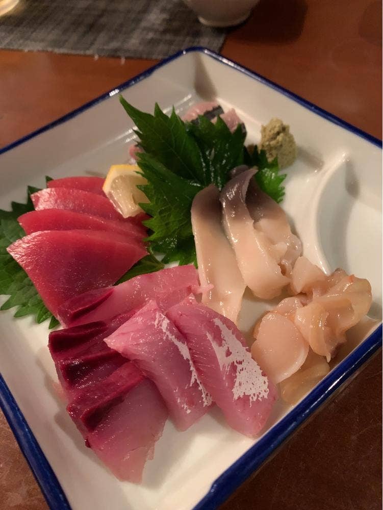 美食酒家 梟