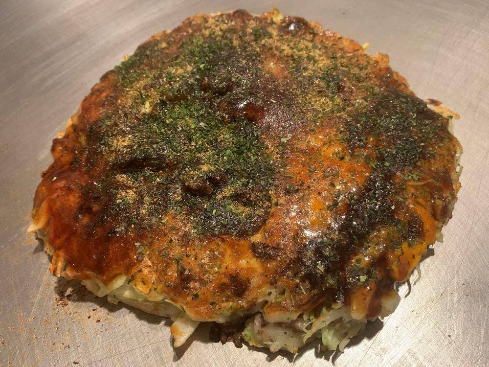 となりの焼肉屋のお好み焼屋 銀河商店