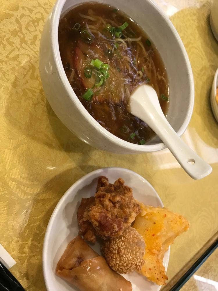 鹿鳴荘