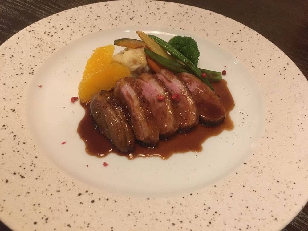 Dining Bar A-towa