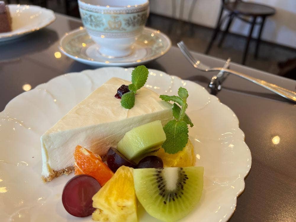 Le petit cafe Kanon