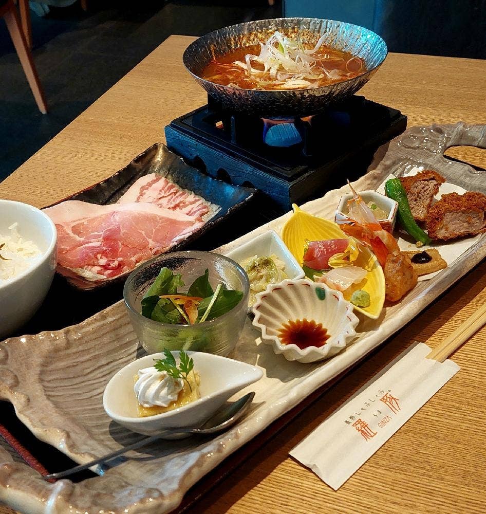 黒豚しゃぶしゃぶ銀座羅豚 大名古屋ビルヂング店