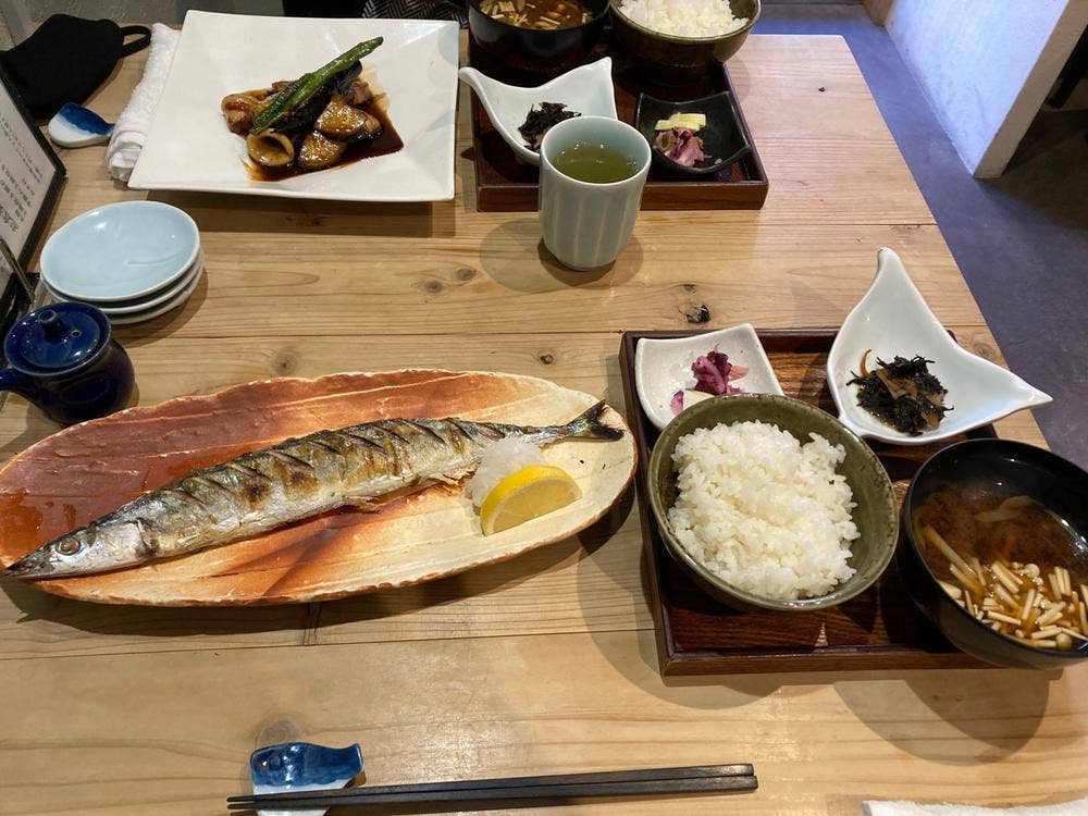 八 総本店