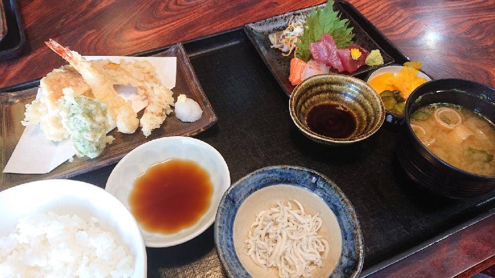 お食事処 磯光
