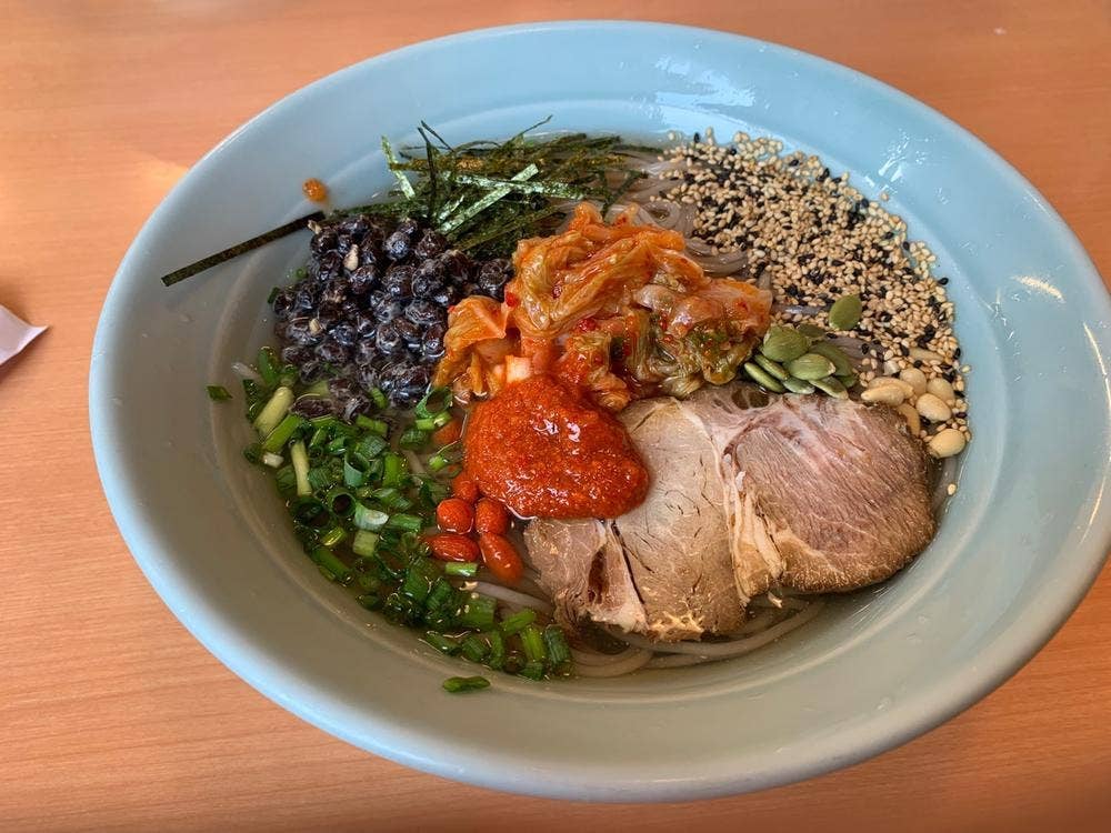 冷麺・温麺 芳華