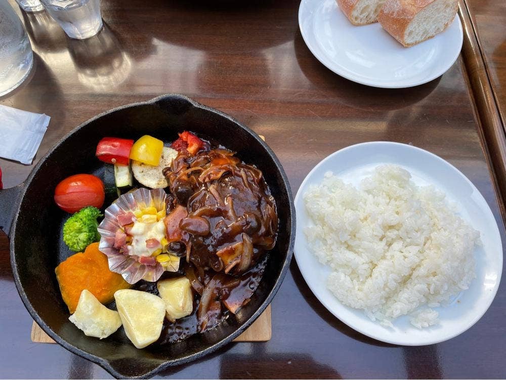 Le BENKEI CAFE R/B