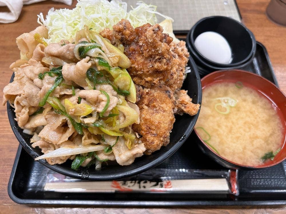 伝説のすた丼屋 福井開発店