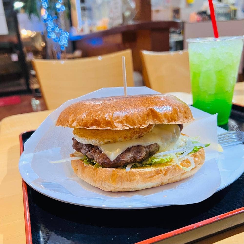 T-1’s バーガーカフェ