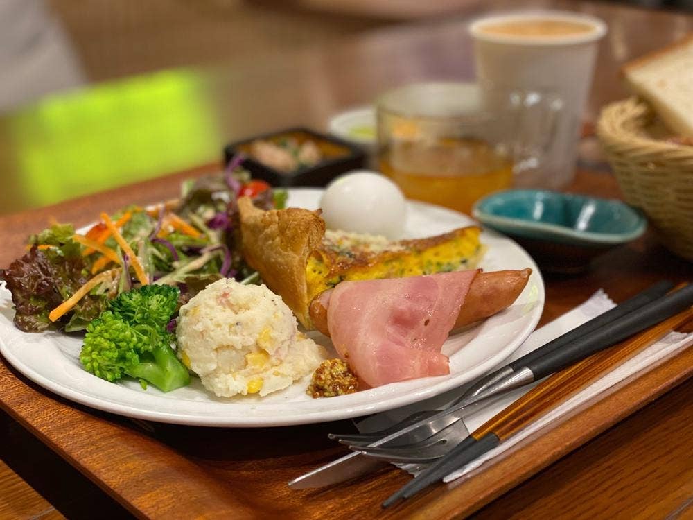 LOCALO CAFE ダイワロイネットホテル福山駅前店