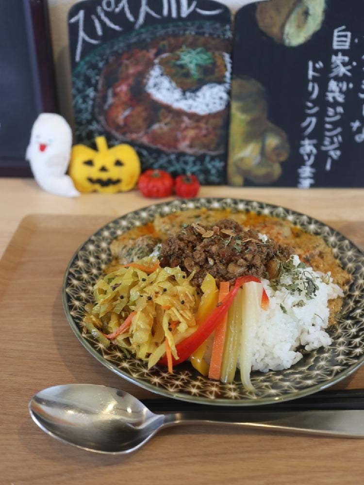 ごはんやユウハナノ