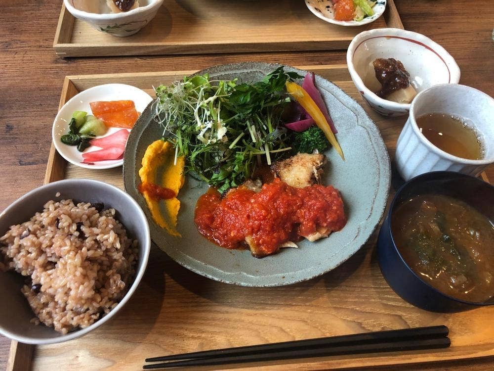 BEYOND CAFE