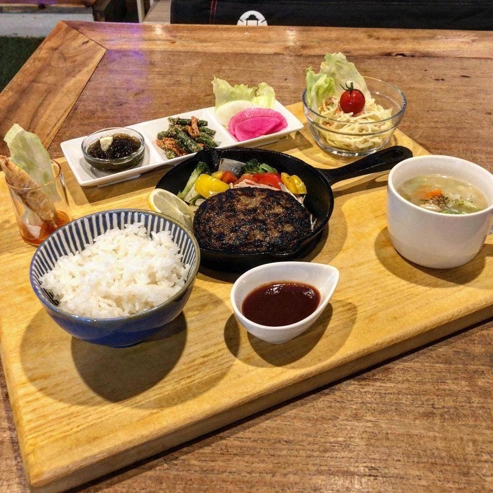 Rise Bar&Dining