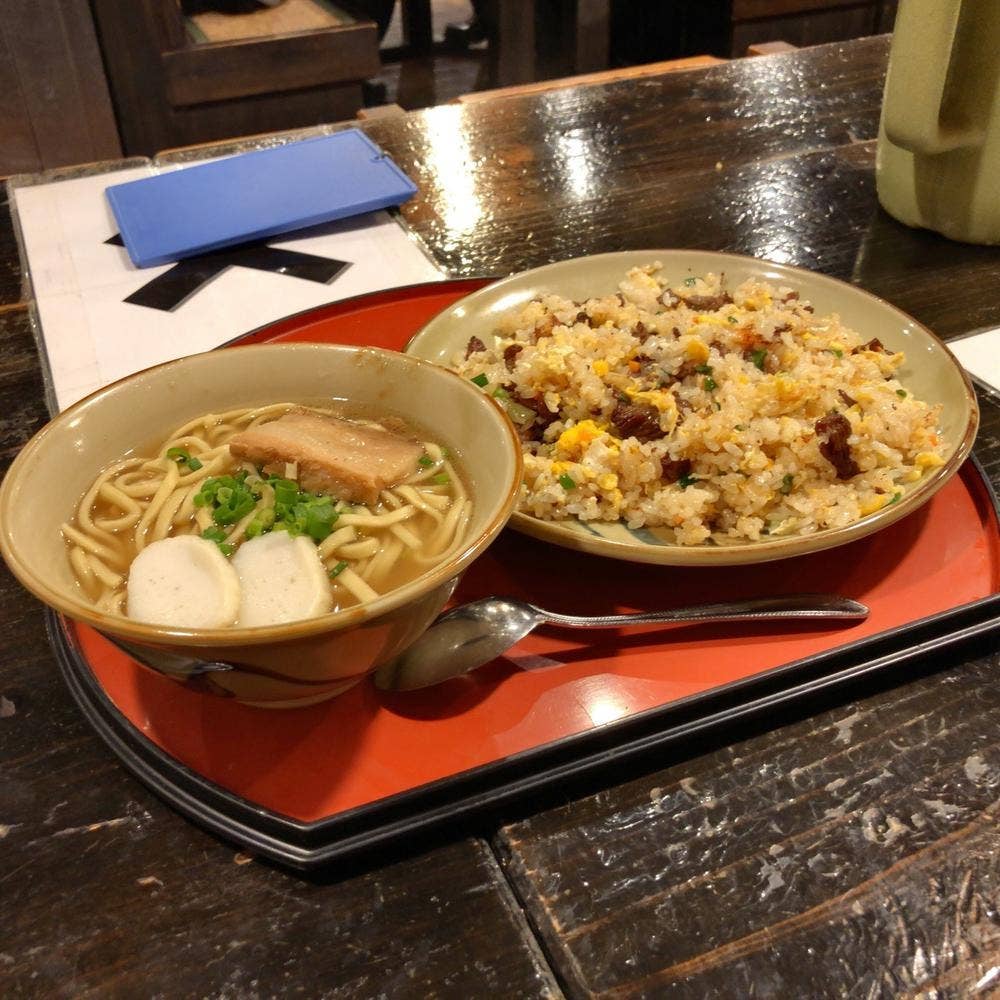 鶴小 壺川店