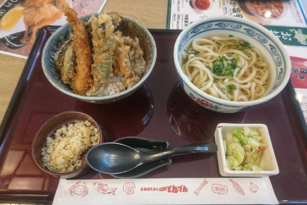 とんでん 北12条店