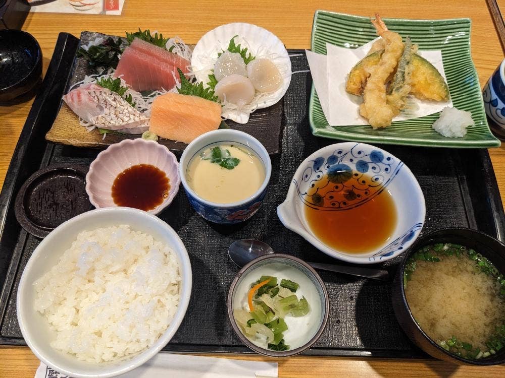 藍屋 弥生台店