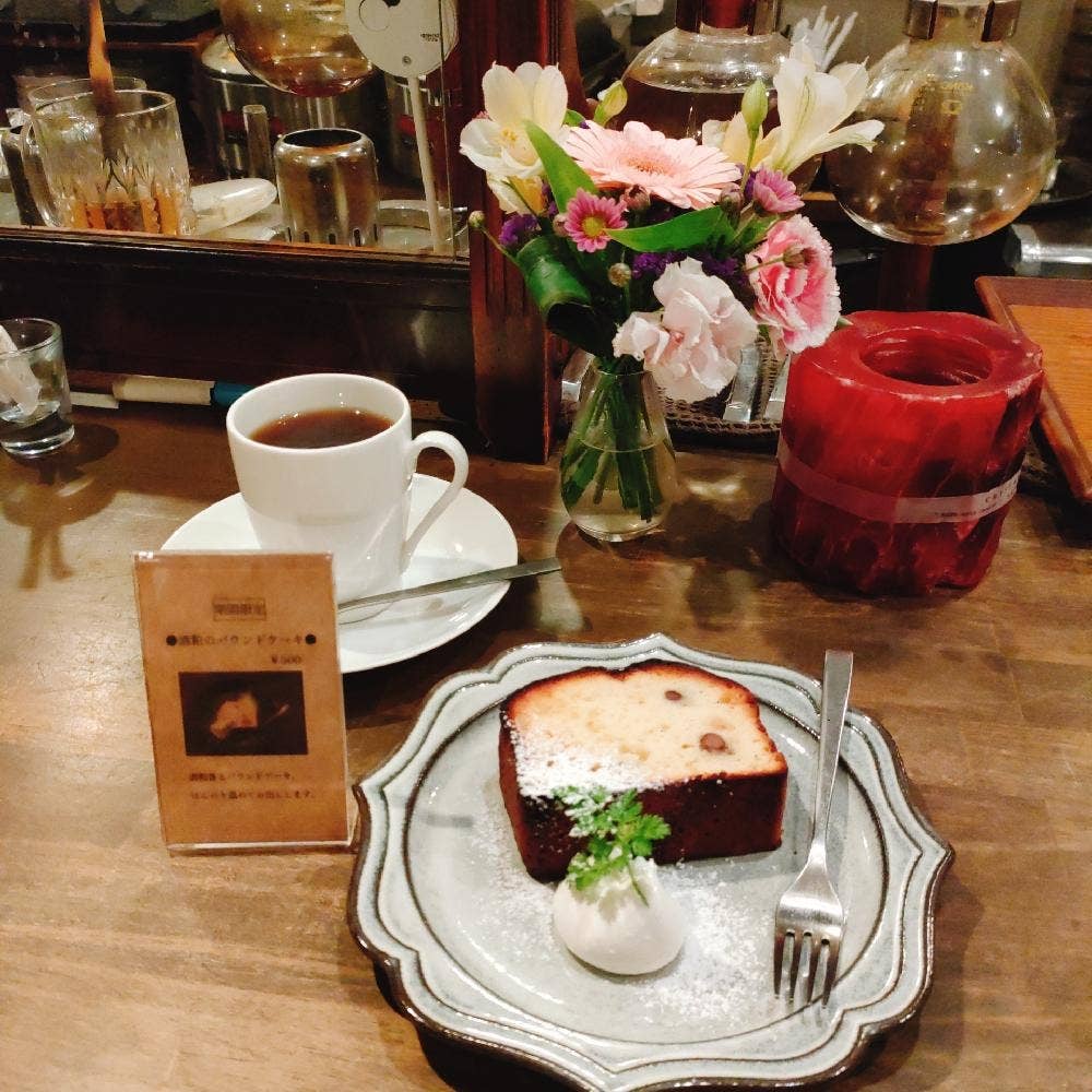 喫茶アカリマチ 阿波座店